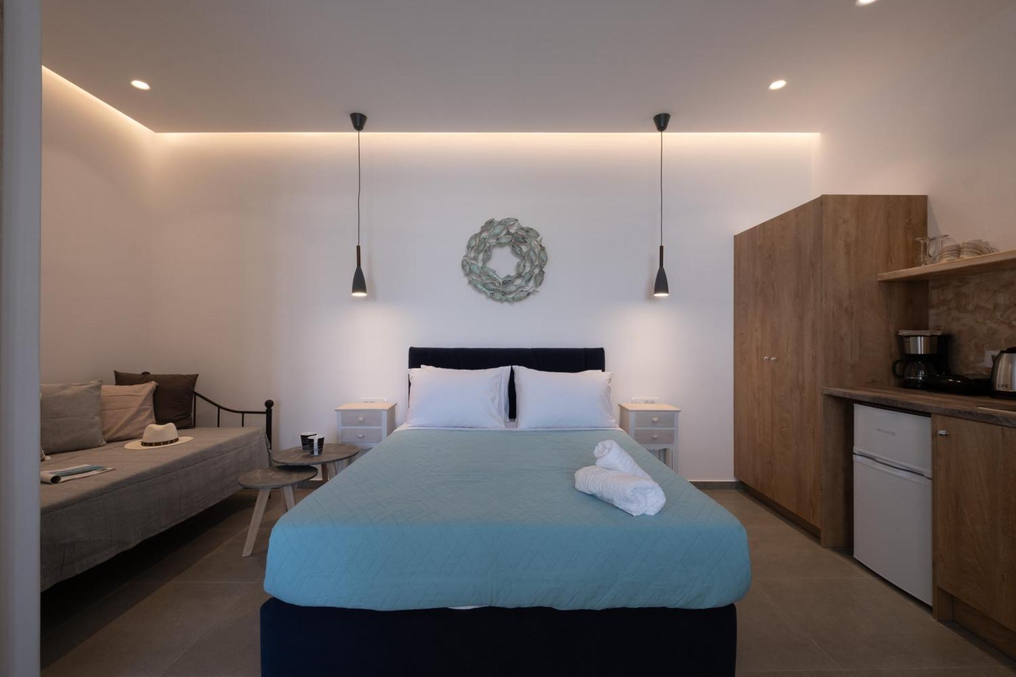 Sand Gem - Beach Apartments Періволос Екстер'єр фото